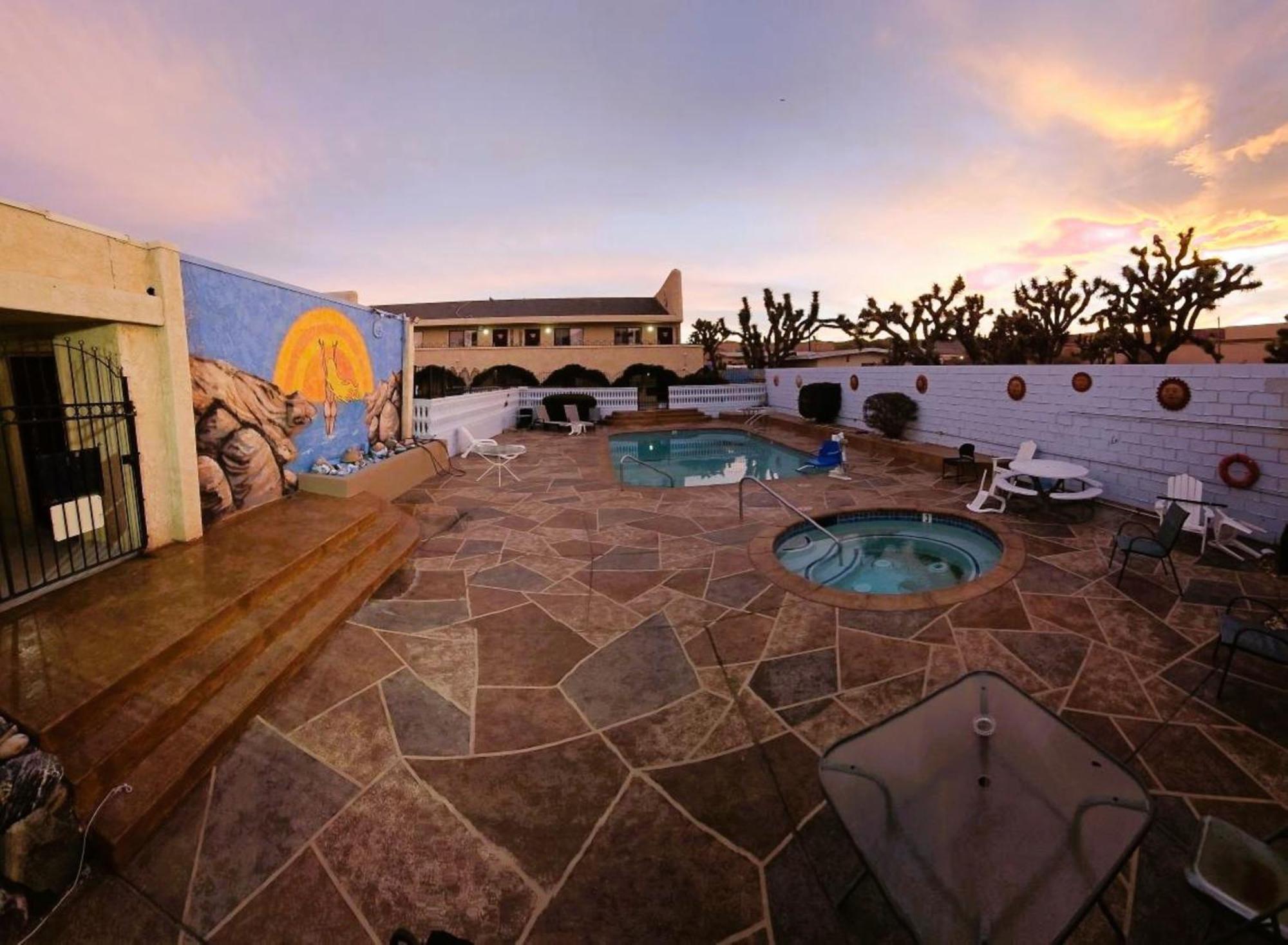 Americas Best Value Inn&Suites -Yucca Valley Exterior foto